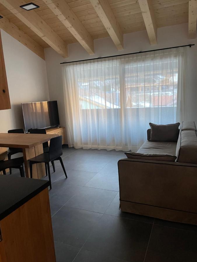 Dolomia Apartments & Spa ดิมาโร ภายนอก รูปภาพ