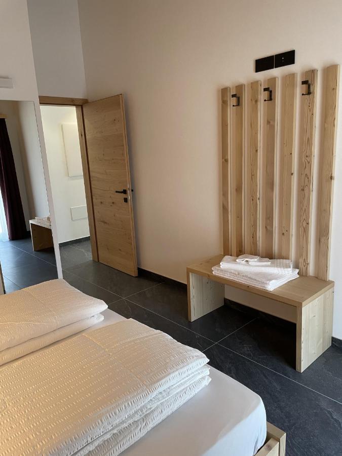 Dolomia Apartments & Spa ดิมาโร ภายนอก รูปภาพ