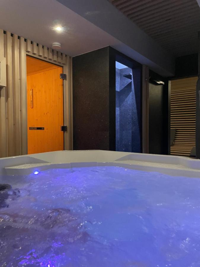 Dolomia Apartments & Spa ดิมาโร ภายนอก รูปภาพ